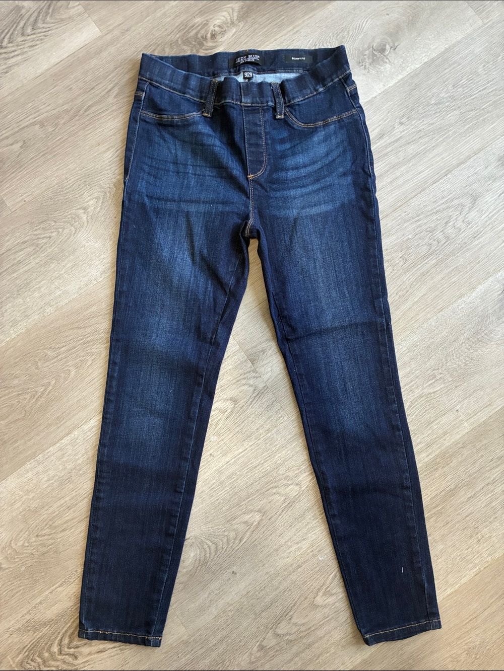 NWOT Judy Blue Dark Indigo Skinny Jeans